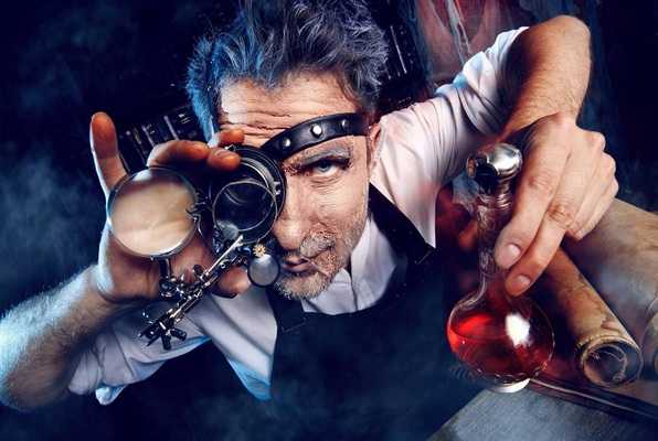 The Blue Professor (Xitroom) Escape Room