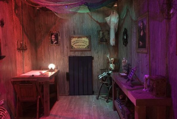 Witches and Ouija Boards (Challenge Accepted) Escape Room