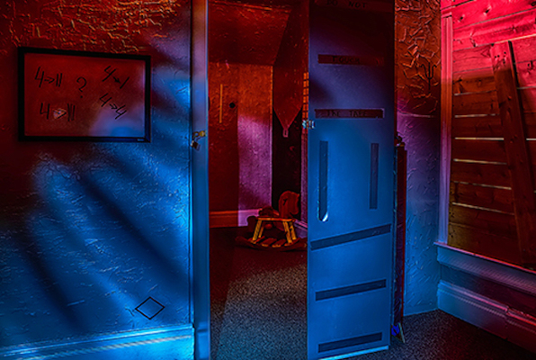 The Dark Room (Cognition Escapes) Escape Room