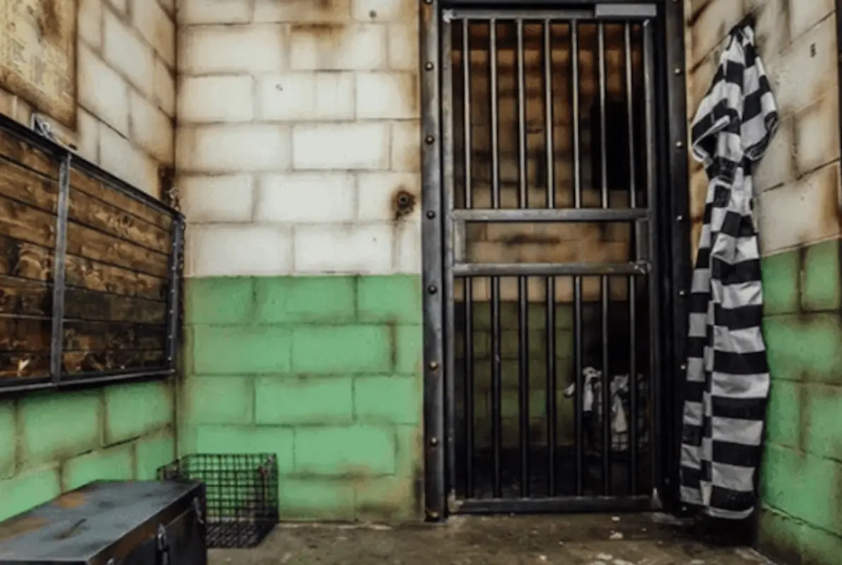Escape the Jail