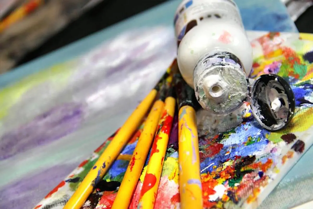 Escape The Art Studio (Neutral Theme)