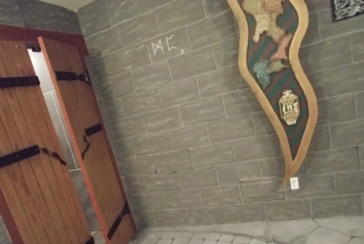 The Fallen Kingdom (Kelowna Escape Games) Escape Room