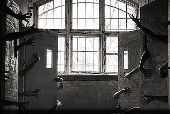 Fuga dal Manicomio (AdventureRooms Pavia) Escape Room