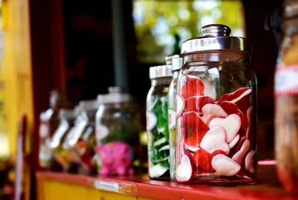 The Conari Candy Factory (Conari Escape Rooms) Escape Room