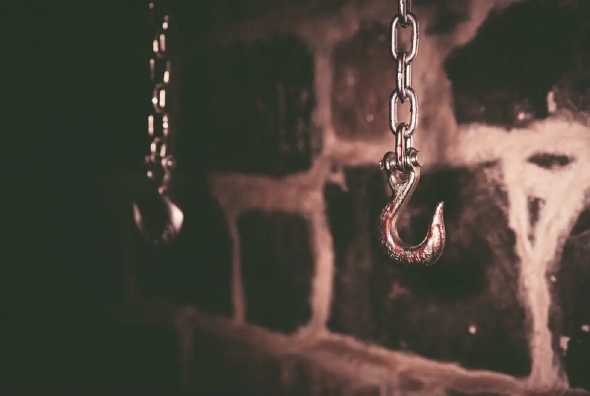 The Impossible Murder Mystery (Komnata Quest) Escape Room