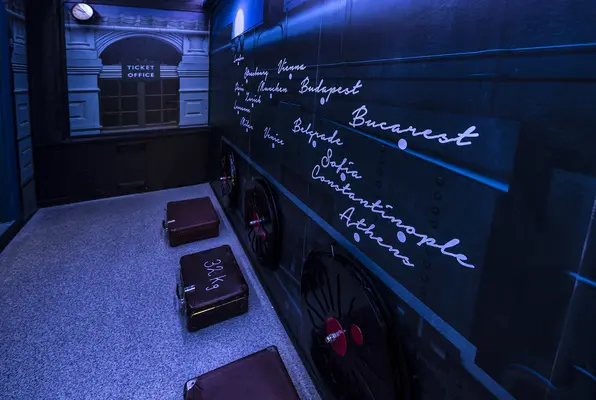 Idän Pikajuna (Trap Factory) Escape Room