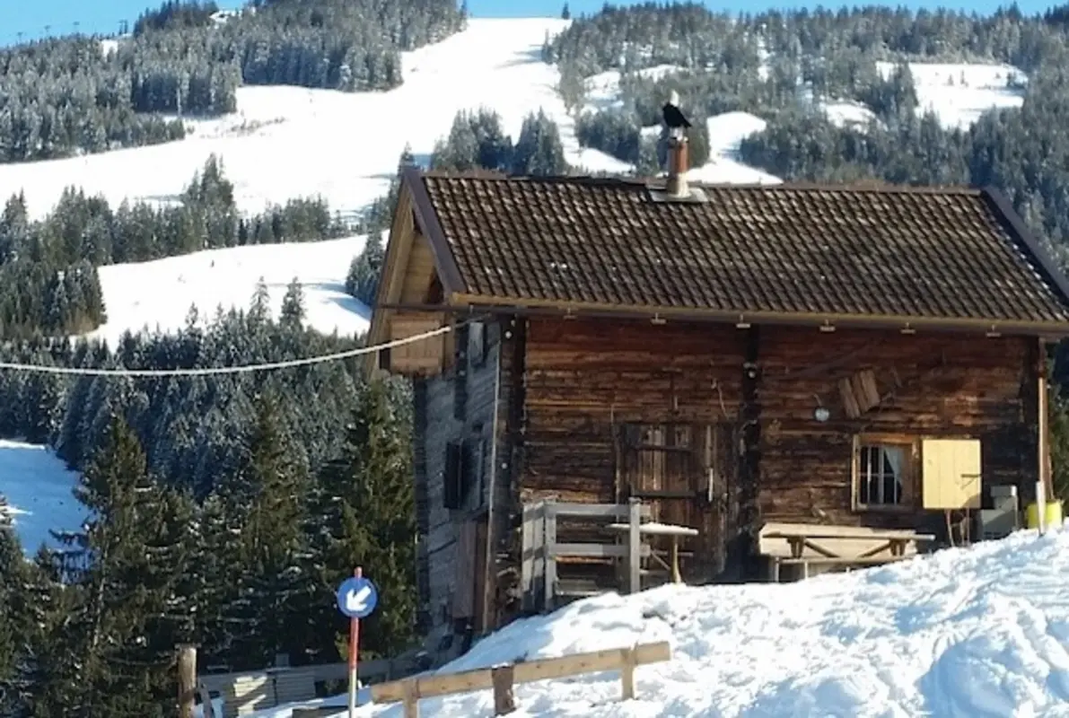 Die Skihütte