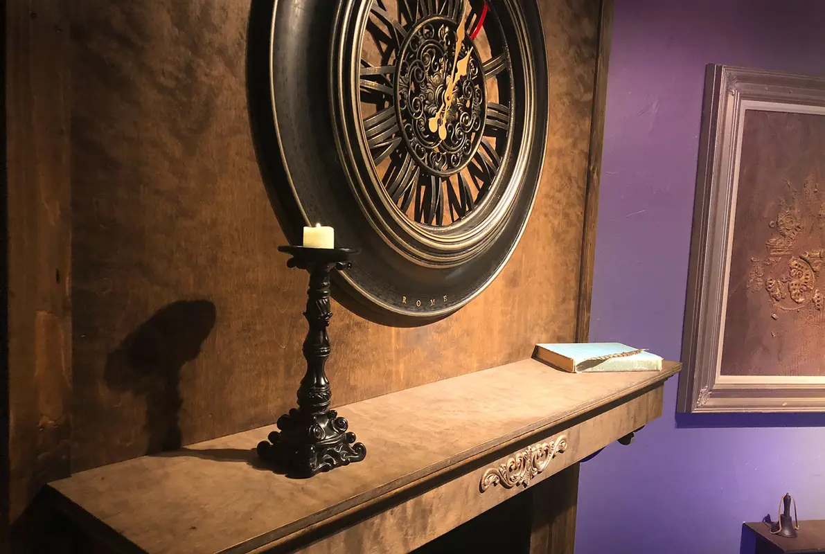 The Amulet of Time (Mystic Escape Room) Escape Room