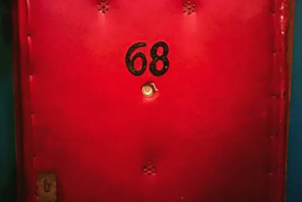 האתגר דירה 68 (Challenge) Escape Room