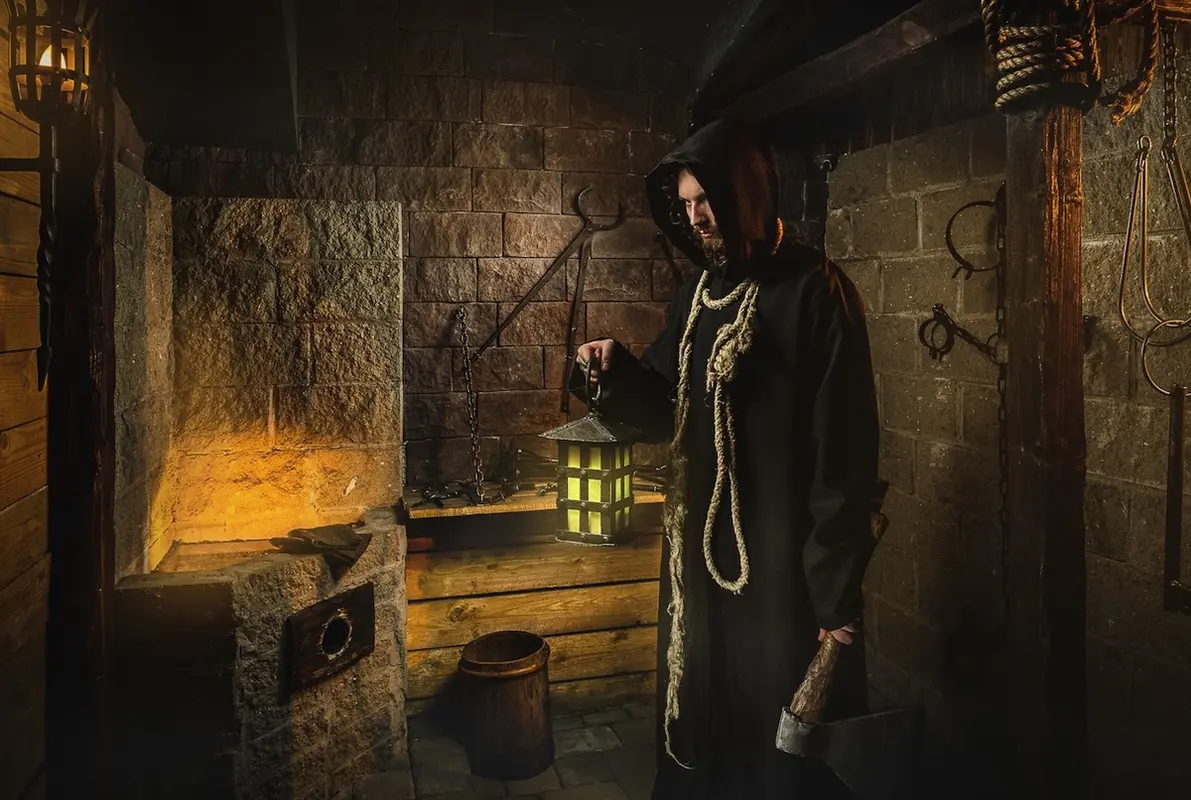 Castle Prisoners