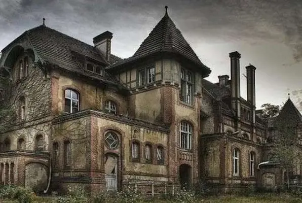 The Manor (Escape Room Louisiana) Escape Room