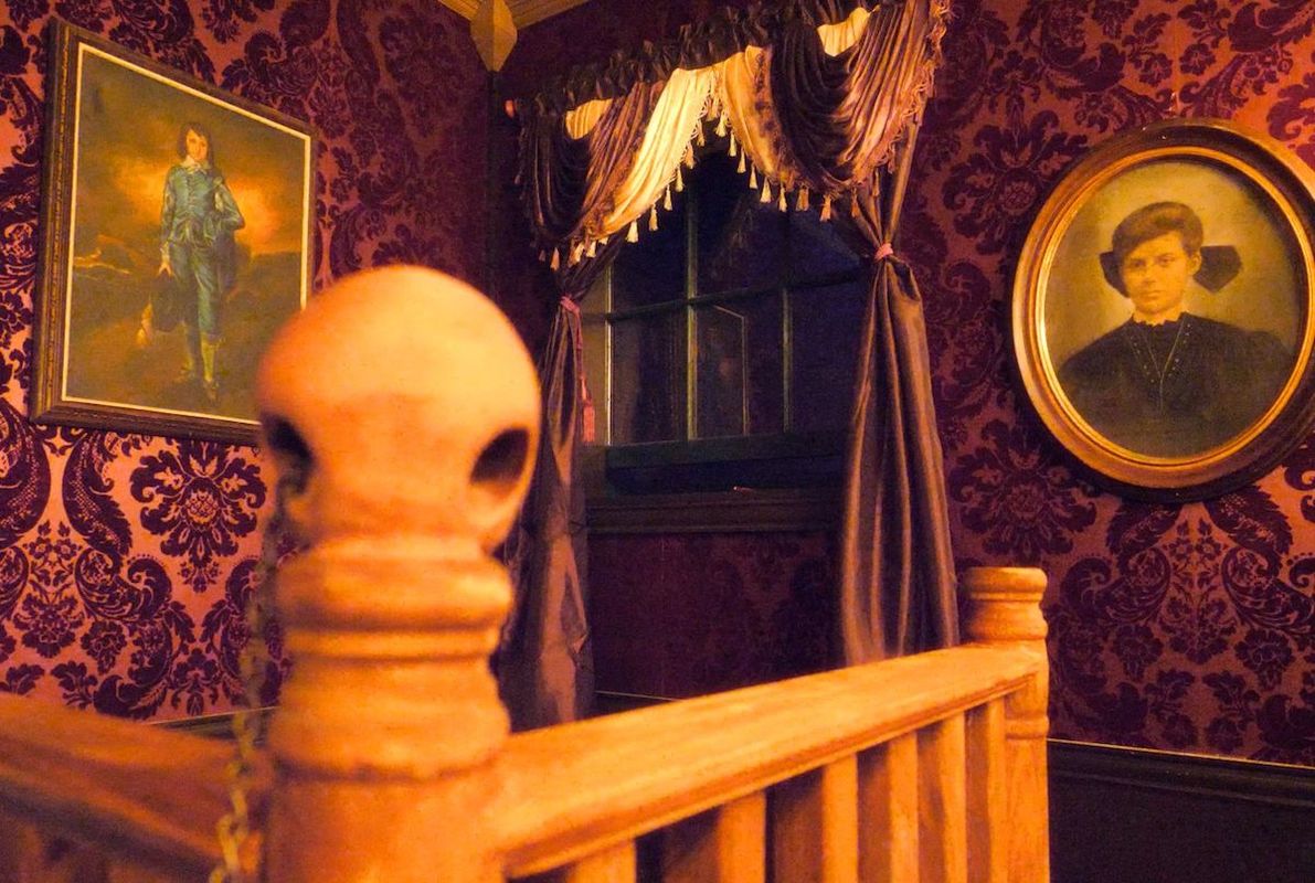 The Poe Adventure (The Secret Chambers) Escape Room