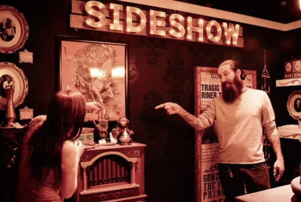 Sideshow