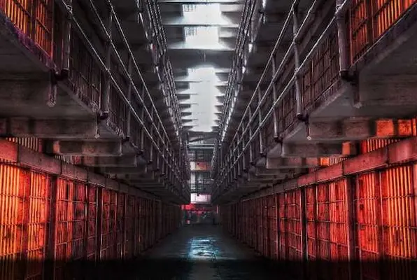 Alcatraz (AdventureRooms Perugia) Escape Room