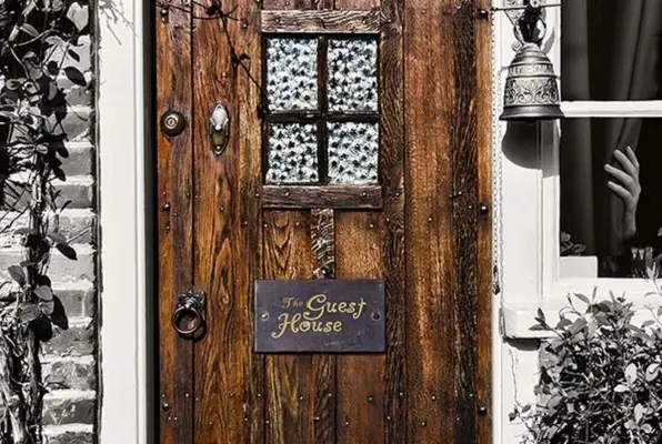 The Guest House (Escape Code) Escape Room