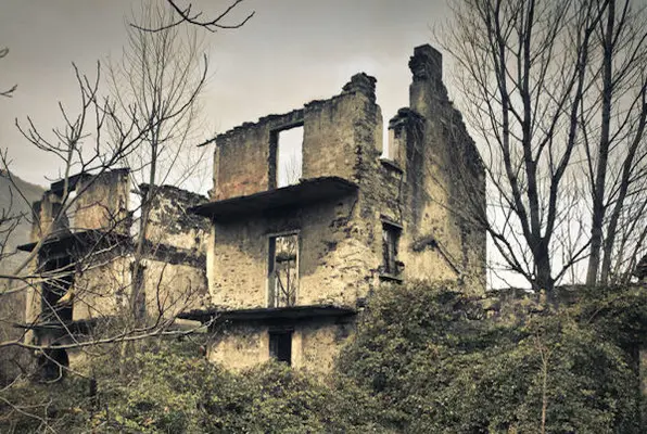 Invaders House (Vire Zone) Escape Room