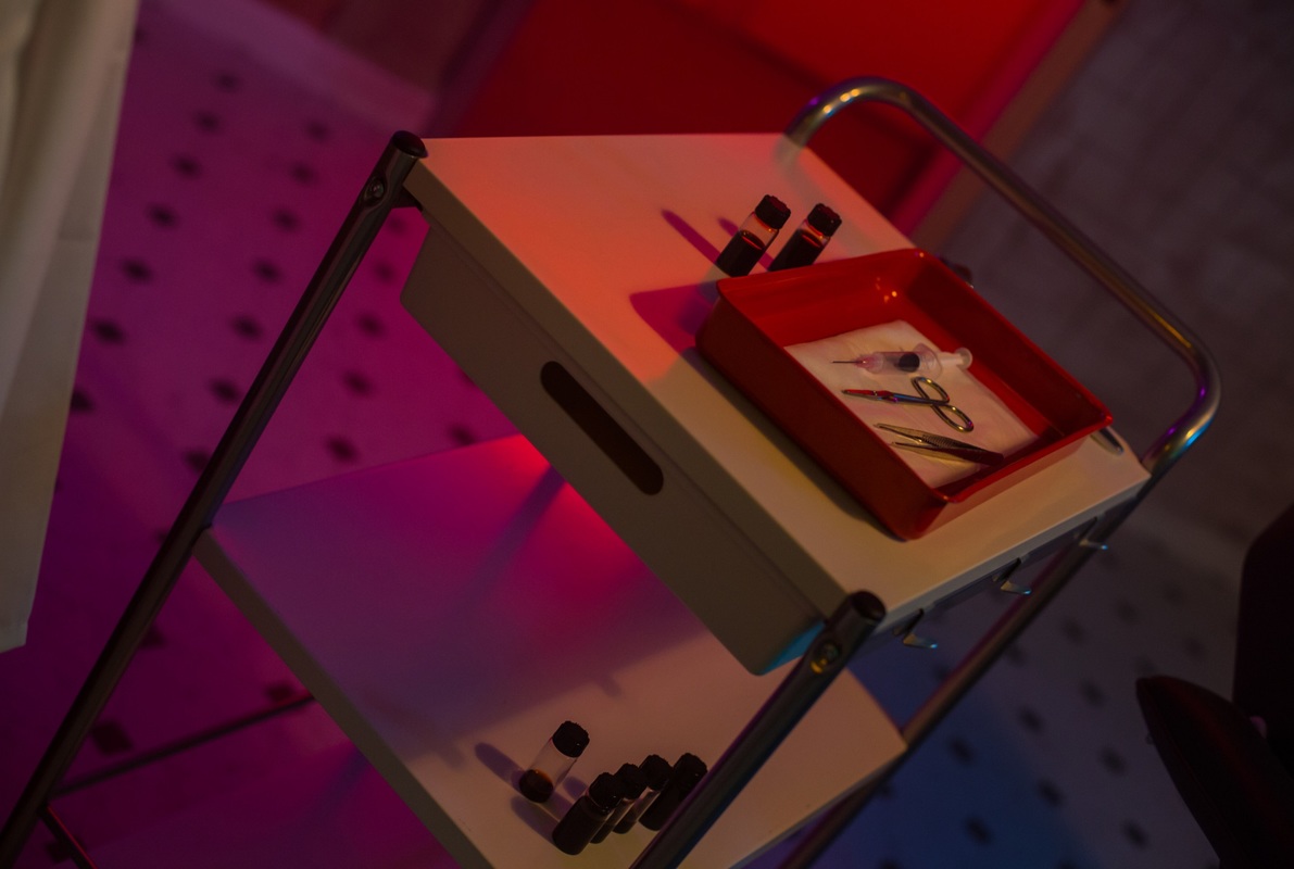 The Surgery (The Exit Room) Escape Room