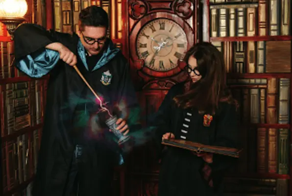 Harry Potter® ‘Mysterie Van De School der Magie’ © gebaseerd