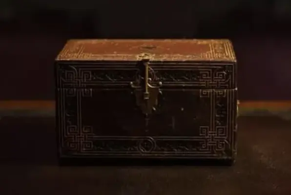 The Parlour (Border Escape) Escape Room