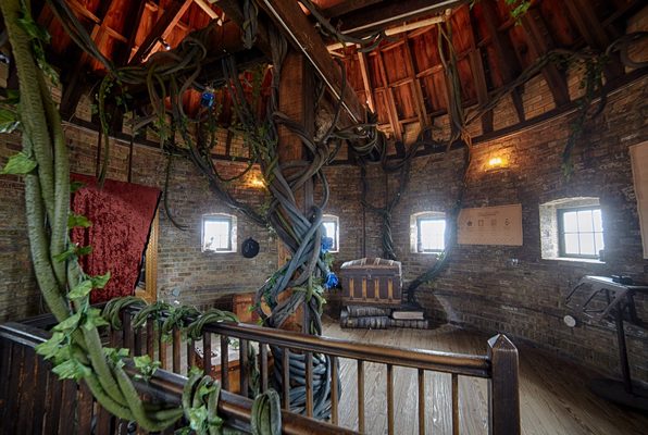 The Dragon’s Song (Escape Casa Loma) Escape Room