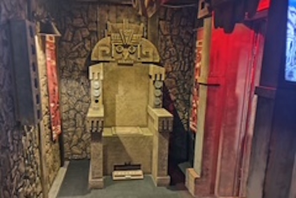 Curse Of The Gold Skull (Amazing Escape Room) Escape Room