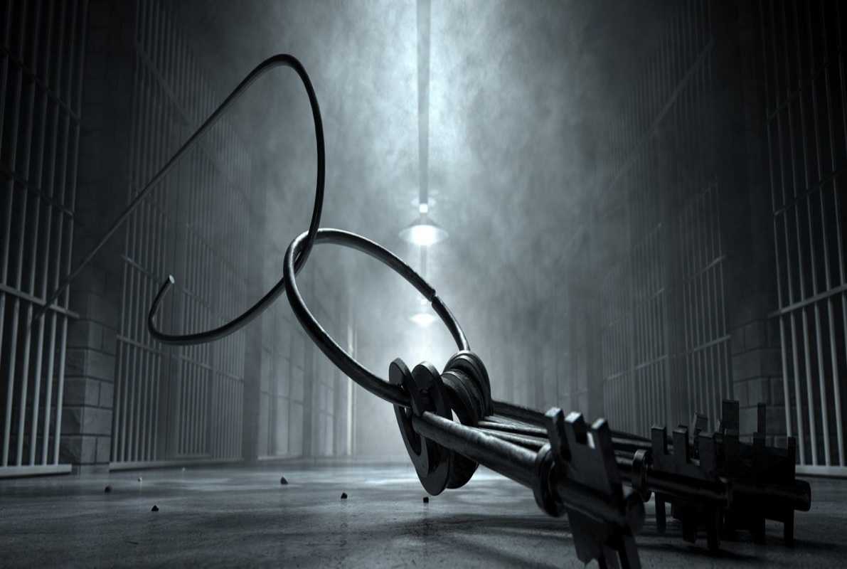 Storage of Secrets (Esc-It) Escape Room