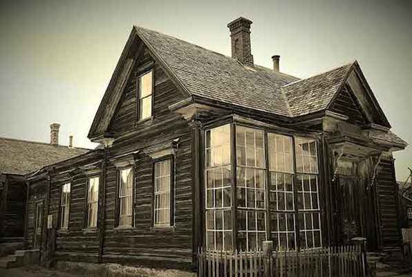 Amityville (Escapology Brescia) Escape Room