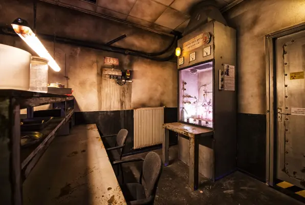 Escape Extraordinary Mevr. M. Bierens Laborante (De Voltage) Escape Room