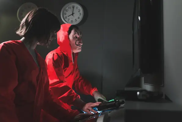 La Misión del Profesor (Game Over Nea Smirni) Escape Room