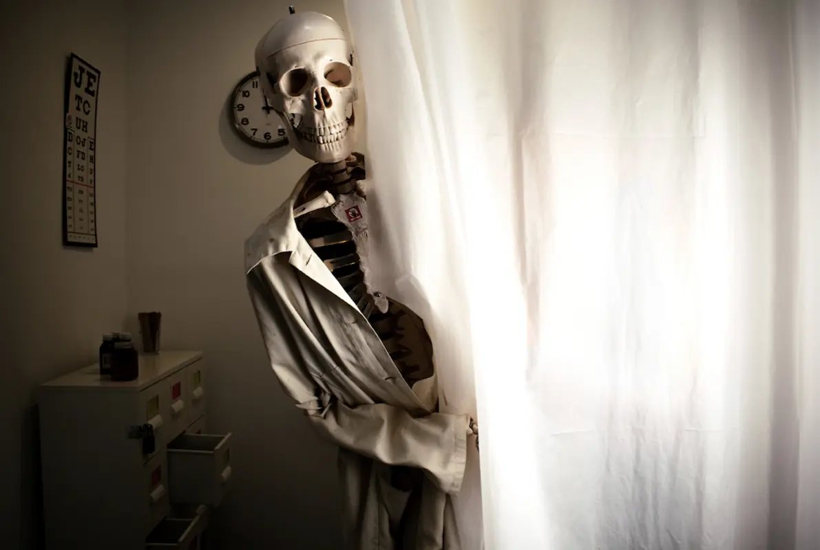 Secret Surgery (Scavenger Escape) Escape Room