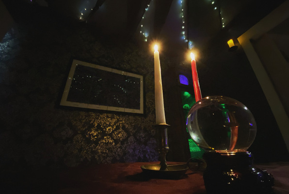 Black Cat Fortune Teller (Escape Room Brighton) Escape Room