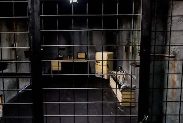 Area 51 (Cronos Escape Room - Roma) Escape Room