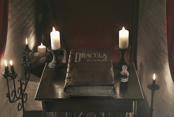 Vampire’s Castle (Mystery Room) Escape Room