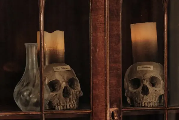 The Anatomist (Escape the Past) Escape Room