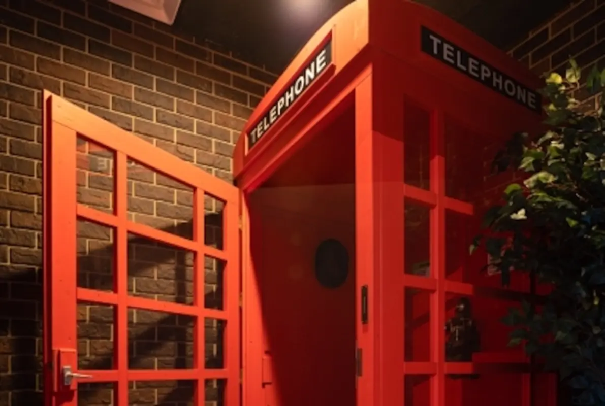 The Red Wire (PanIQ Room Atlanta) Escape Room