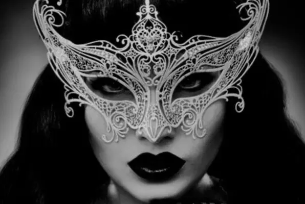 50 Sfumature di Nero (Escape from Darkland) Escape Room