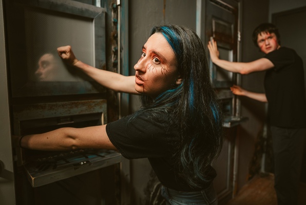 Dr. Panic's Asylum (Bond's Escape Room) Escape Room Dr. Panic's Asylum (Bond's Escape Room) Escape Room