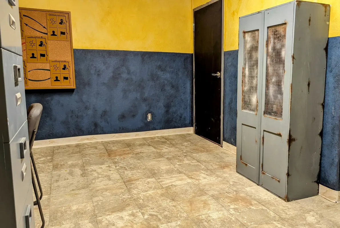 Cartel Crackdown (PanIQ Room Miami Beach) Escape Room