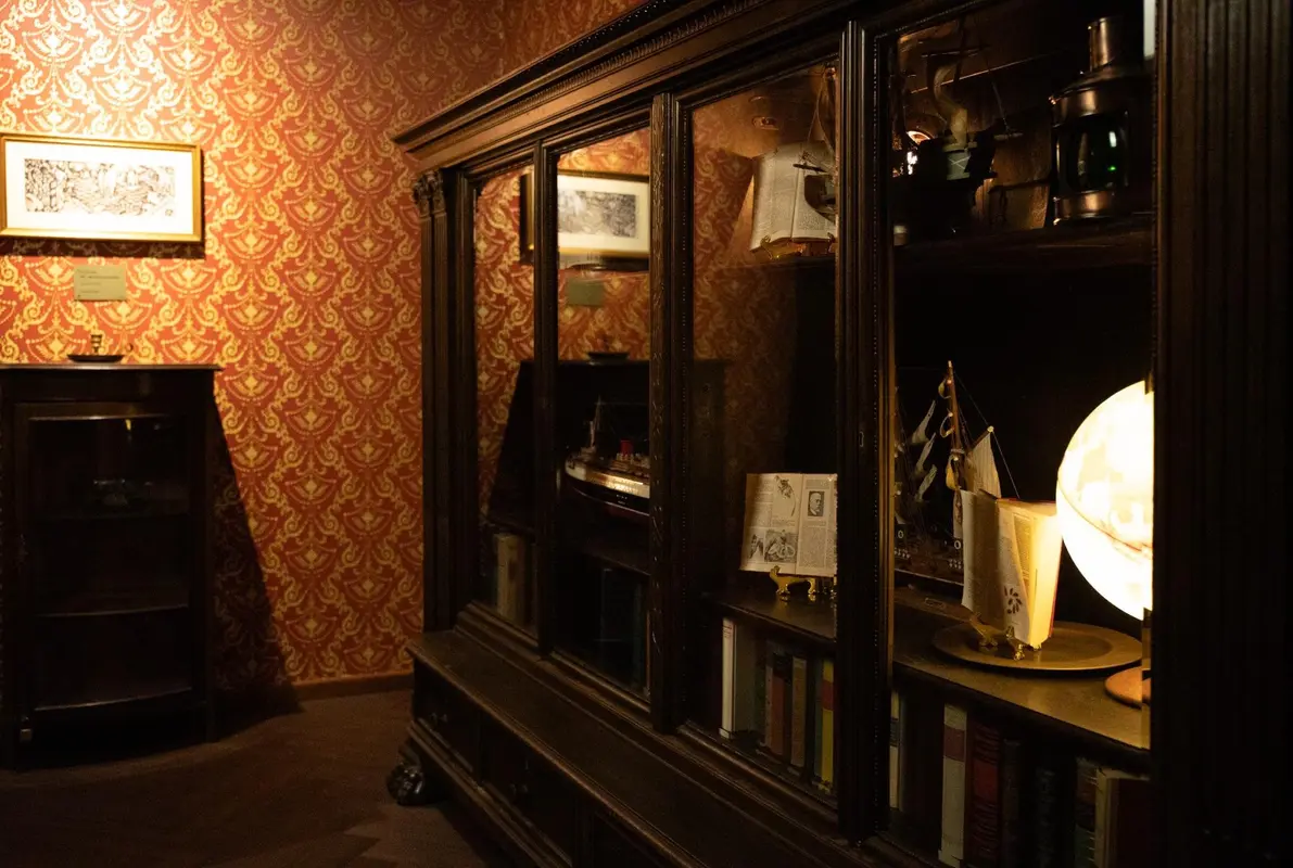 Vererbtes Doppelleben (pause & play) Escape Room