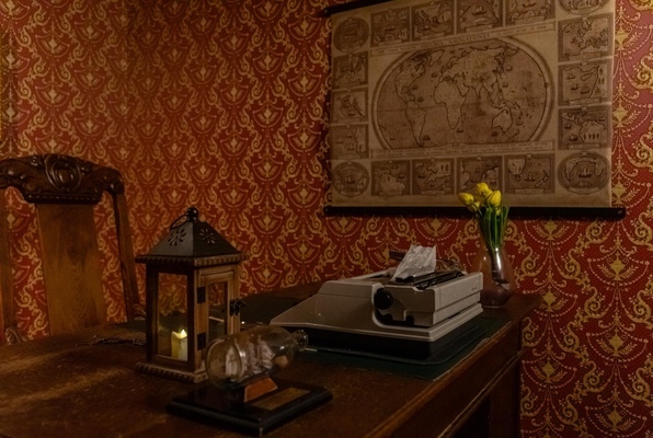 Vererbtes Doppelleben (pause & play) Escape Room