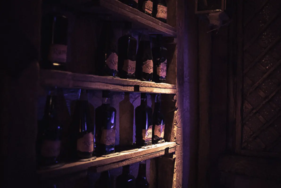 Piracka Tawerna (Wyjście Awaryjne) Escape Room