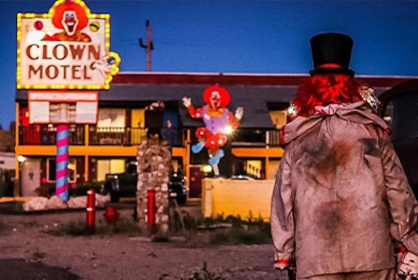 Creepy Clown Motel (Trapped! Escape Room) Escape Room