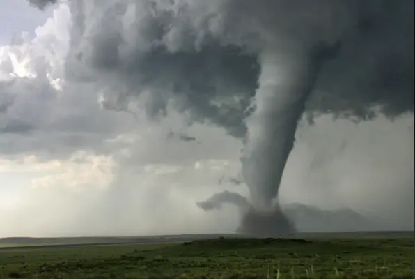 Twister! Twister!