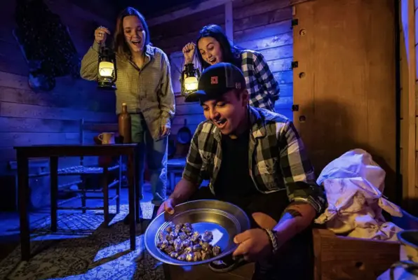 Gold Rush (Labyrinth Escape Games) Escape Room