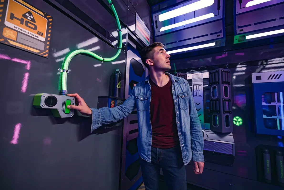 Cosmic Crisis (The Escape Game New Jersey) Escape Room