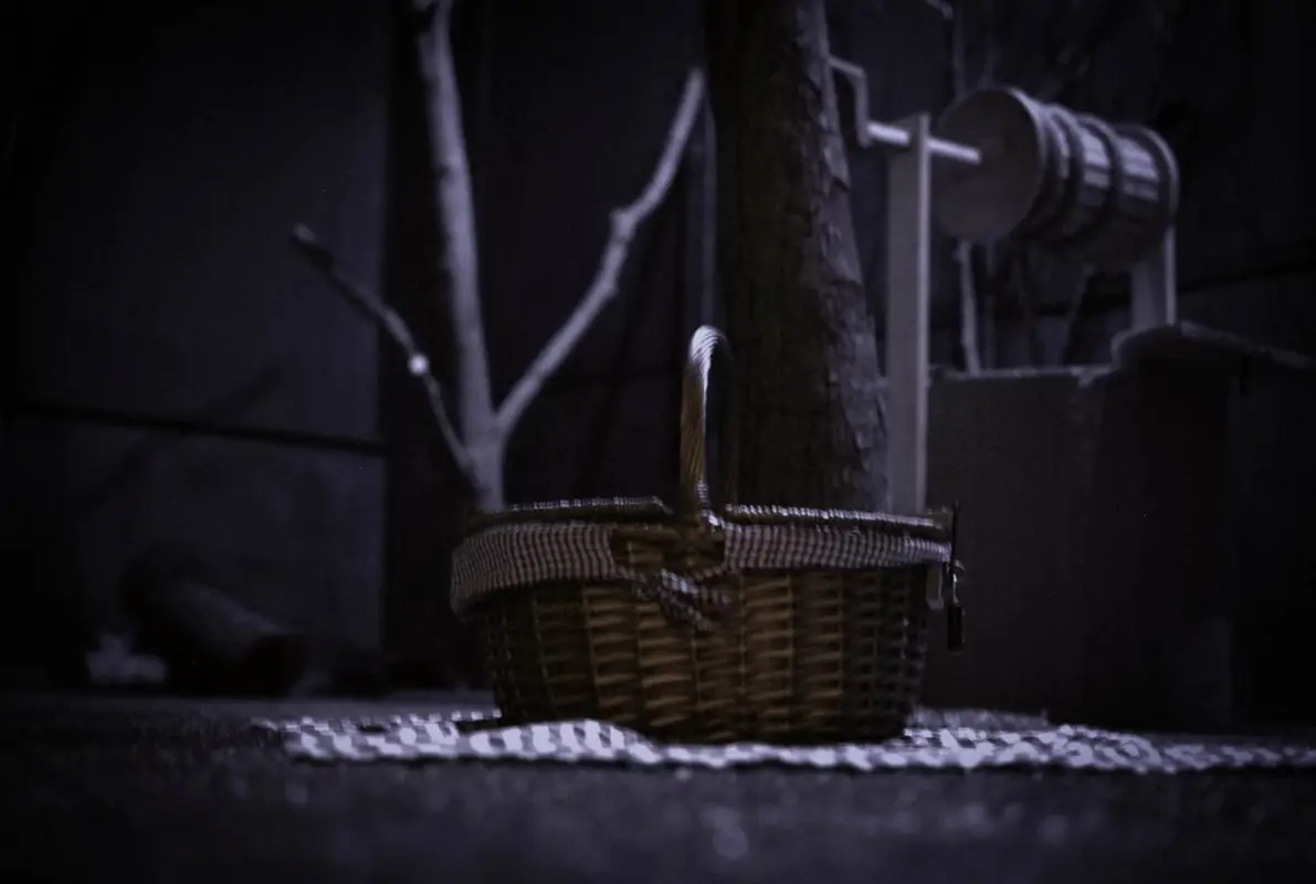 Cabin in  the woods (Athens Clue) Escape Room