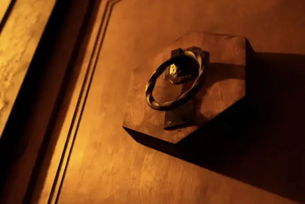 The Haunting of Blackthorn House (Cryptorium) Escape Room