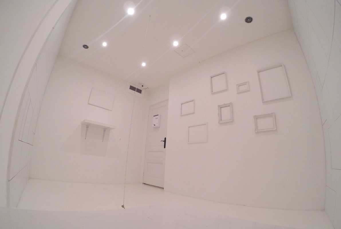 White Mission (Gozsdu Mission) Escape Room