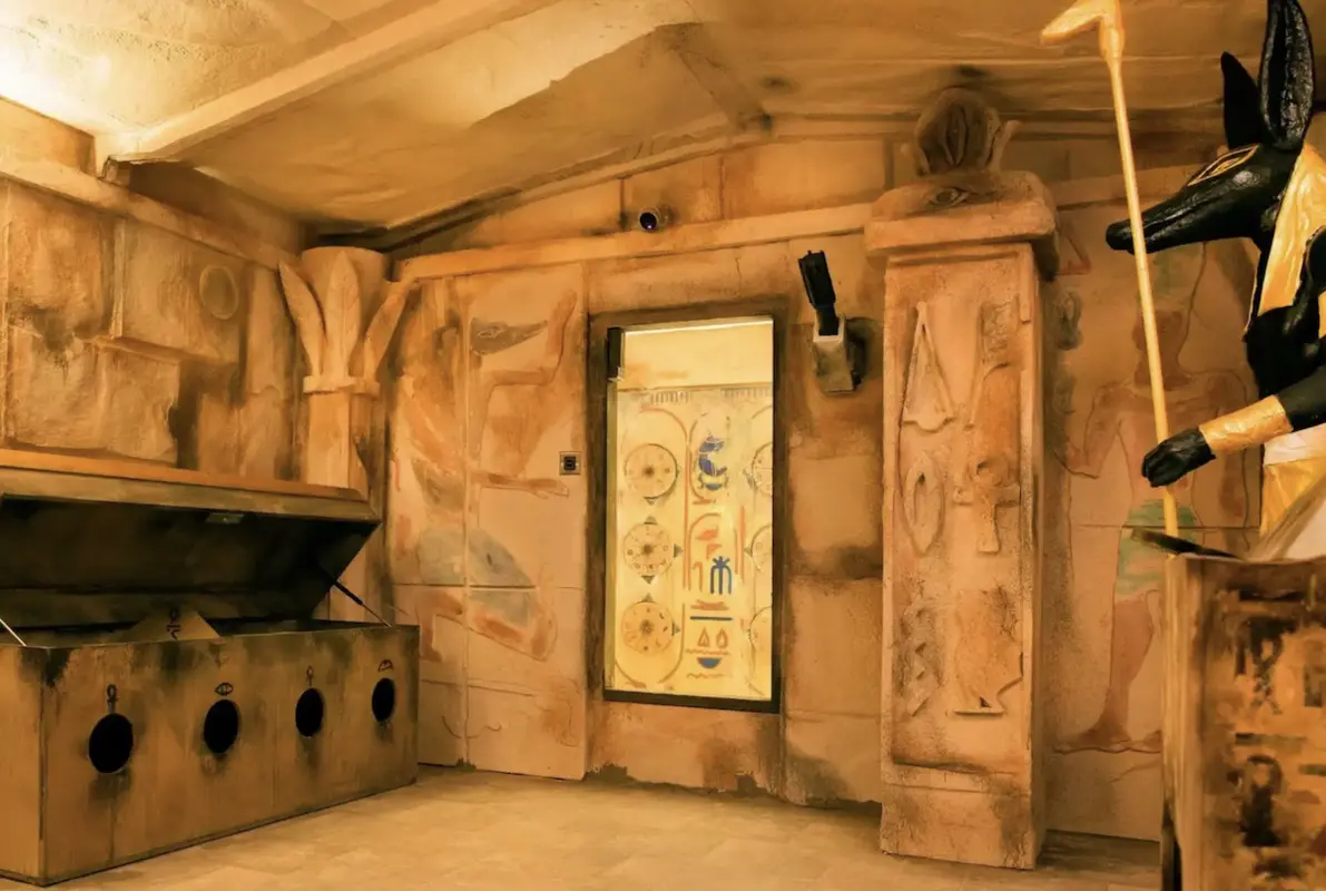 Pharaoh's Chamber