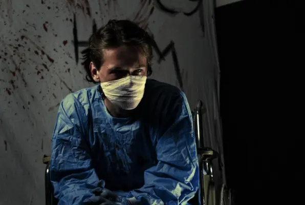 Hospital 13 (Hospital 13) Escape Room